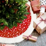 SANMADROLA 36" Red Christmas Tree Skirt – Merry Christmas Design with Gold Snowflakes & Faux Fur Trim - Image 5