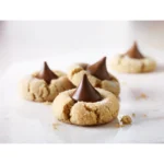 Hershey's Kisses Milk Chocolate Candy – Party Pack 35.8 oz, Classic Bite-Sized Treats - Image 6