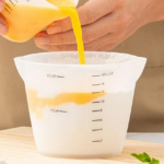 CQCYD 500ml Measuring Cup & Multifunctional Strainer with Lid